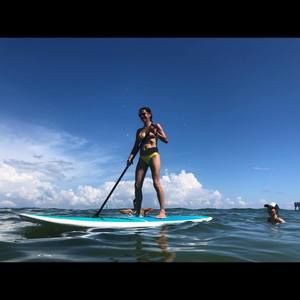 Meet your Posher, Cynthia